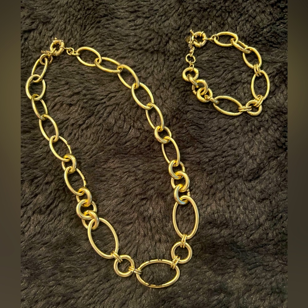 Like New Lucky Brand Lg Gold Link Necklace/Bracelet Set